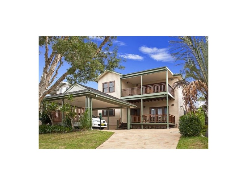 10 Stirgess Avenue, Curl Curl NSW 2096