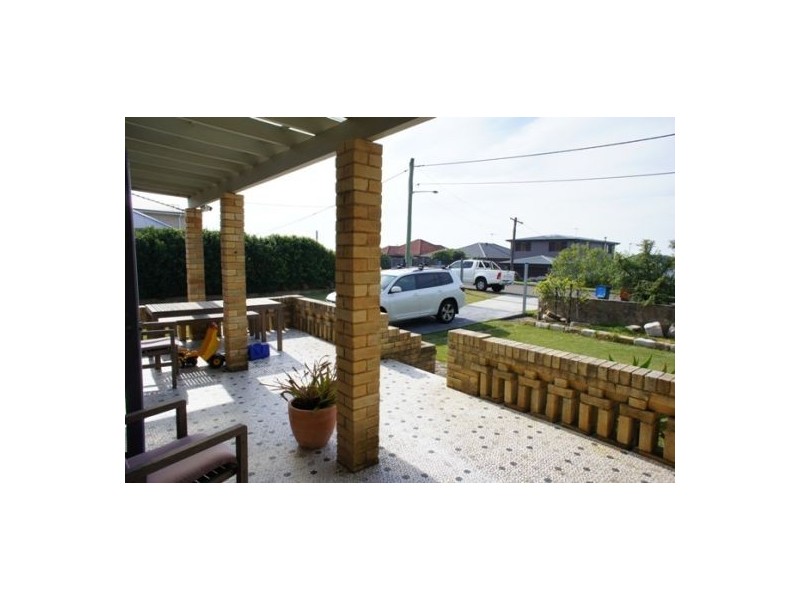 7 Seaview Avenue, Curl Curl NSW 2096