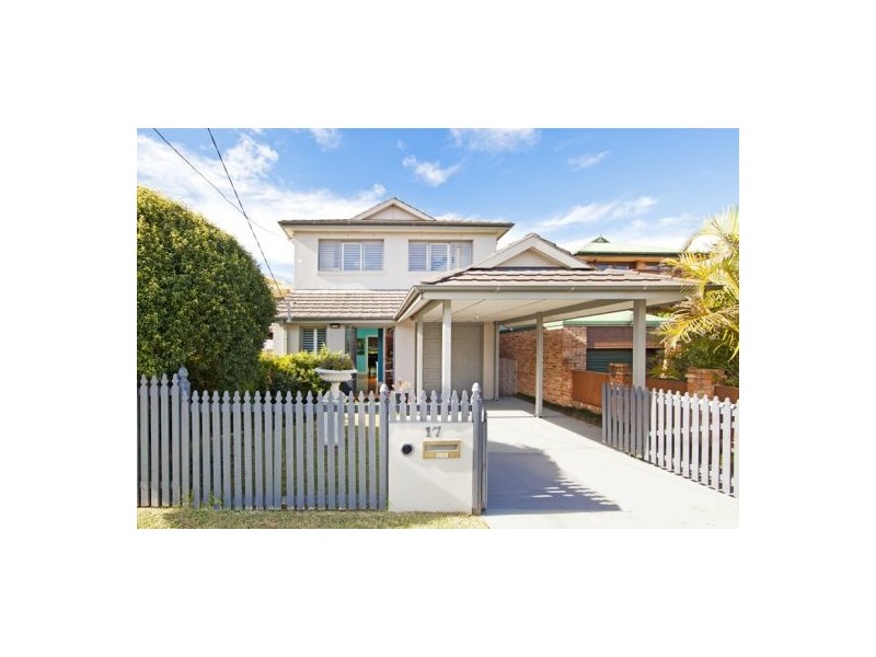 17 Blackwood Rd, North Curl Curl NSW 2099