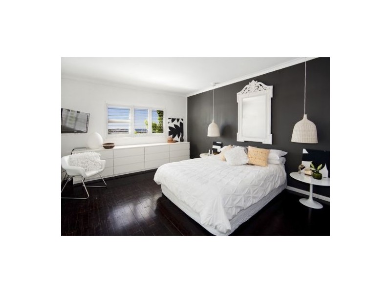 177 Wyndora Avenue, Freshwater NSW 2096