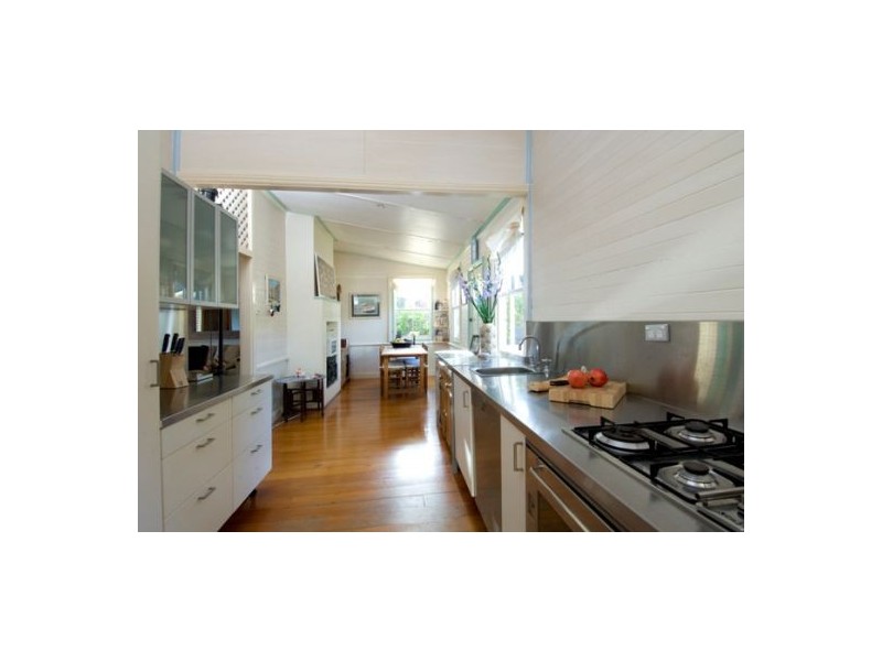 2 Evans Street, Freshwater NSW 2096