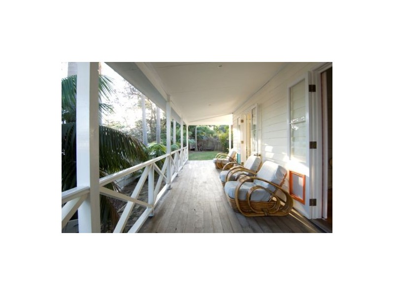 2 Evans Street, Freshwater NSW 2096