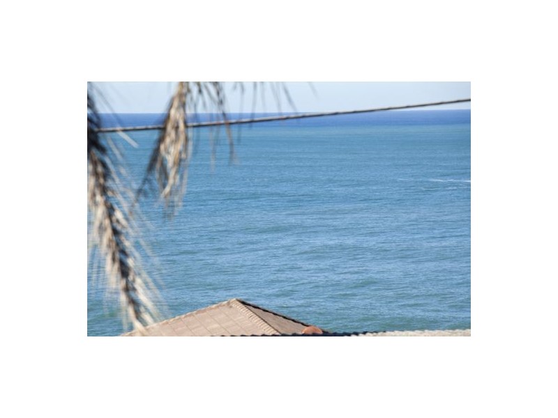 11 Ian Ave, North Curl Curl NSW 2099