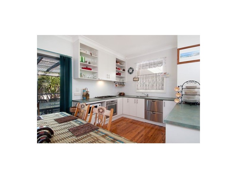 66  Adams Street, Curl Curl NSW 2096