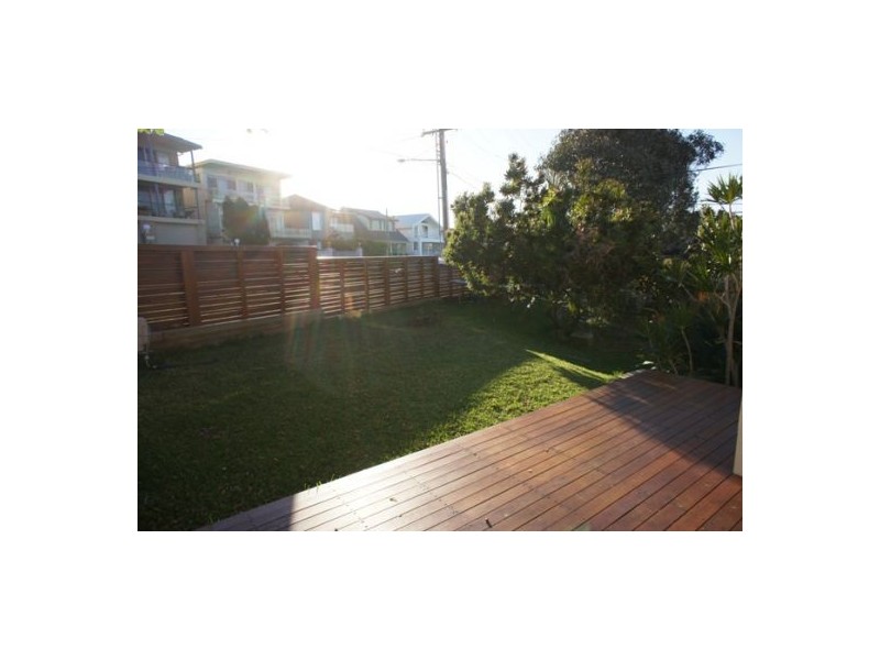 22 Farnell Street, Curl Curl NSW 2096