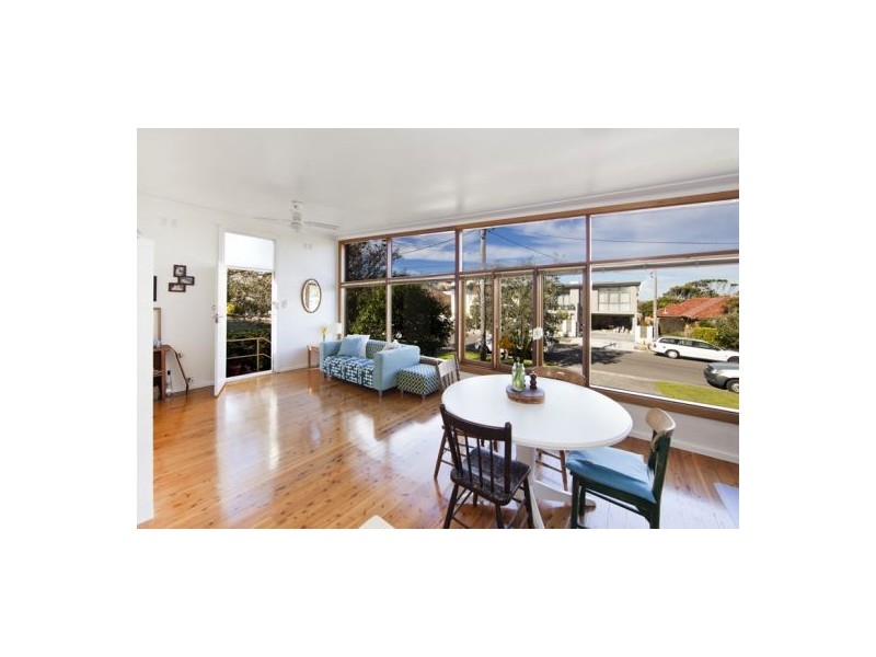 1/25 Wyndora Aveune, Freshwater NSW 2096