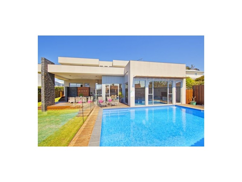6 Adina Road, Curl Curl NSW 2096
