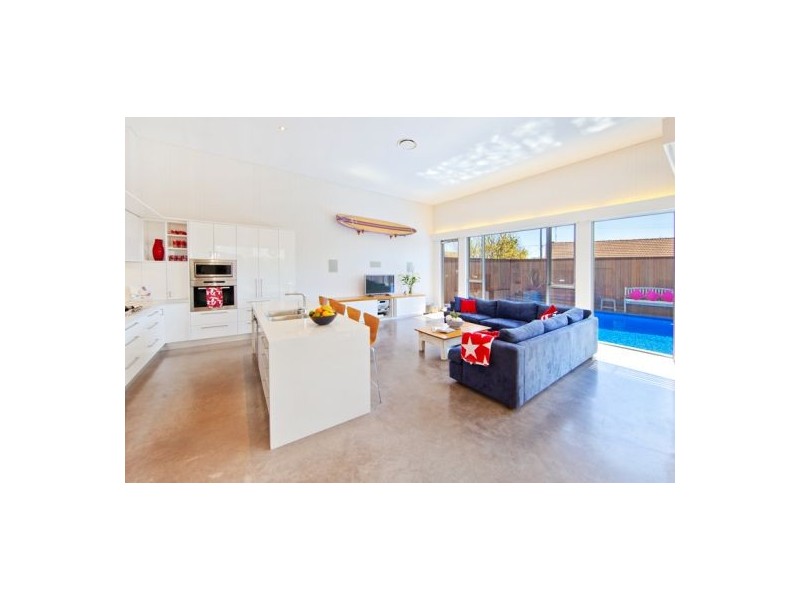 6 Adina Road, Curl Curl NSW 2096