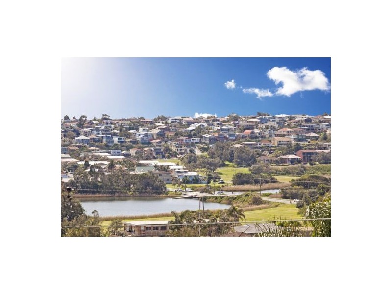 6 Curl Curl Parade, Curl Curl NSW 2096