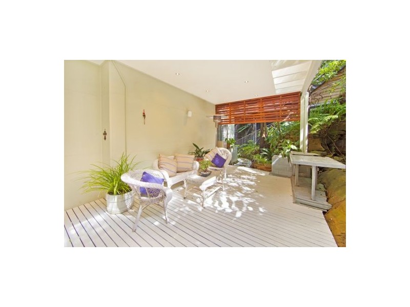 24 Delaigh Avenue, North Curl Curl NSW 2099