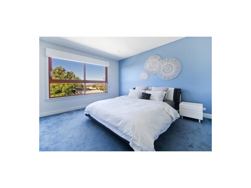 59 Parr Avenue, North Curl Curl NSW 2099