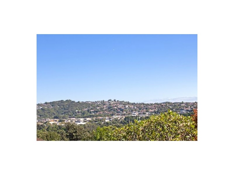 9 Seaview Avenue, Curl Curl NSW 2096