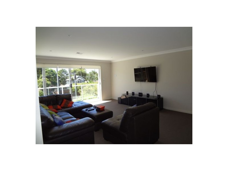 28 Soldiers Avenue, Freshwater NSW 2096