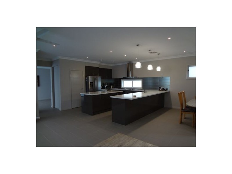 28 Soldiers Avenue, Freshwater NSW 2096