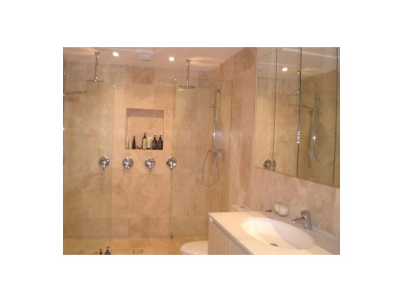 12 Undercliff Road, Freshwater NSW 2096