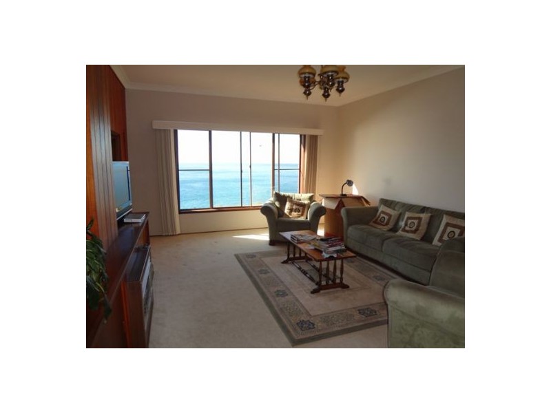 4a Lumsdaine Drive, Freshwater NSW 2096