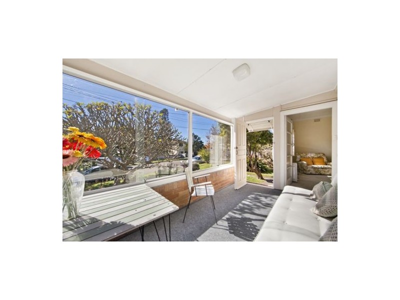 5 Stewart Avenue, Curl Curl NSW 2096