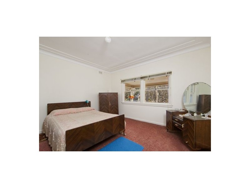 5 Stewart Avenue, Curl Curl NSW 2096