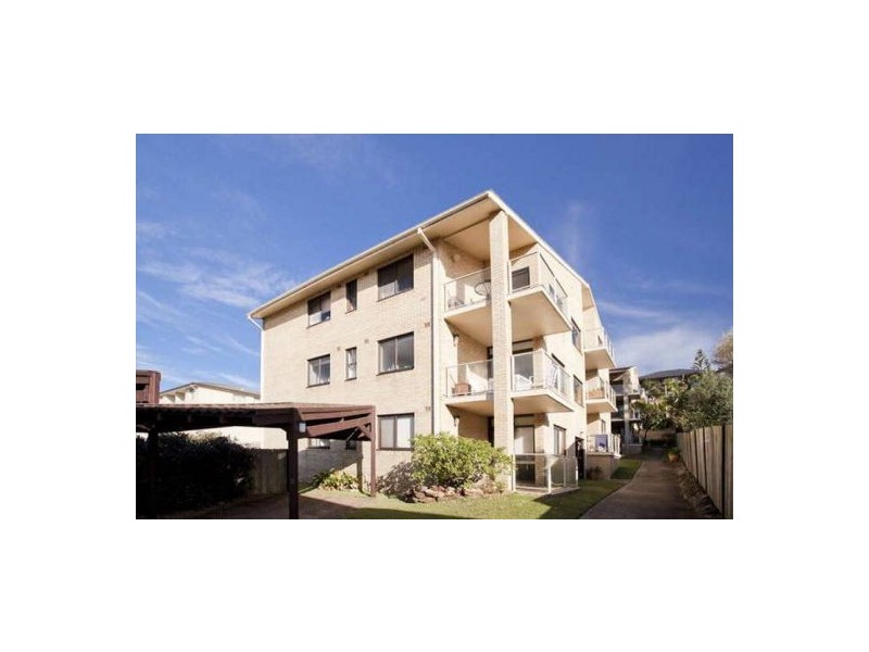 1/62 Carrington Parade,, Curl Curl NSW 2096