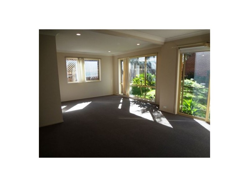 14a Kooloora Avenue, Freshwater NSW 2096