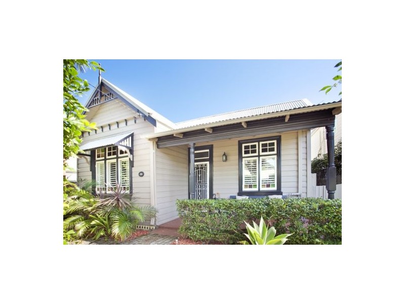 23 Johnson Street, Freshwater NSW 2096