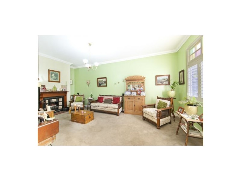 23 Johnson Street, Freshwater NSW 2096