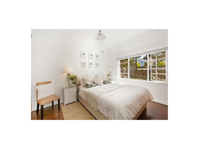 1 Hubert Street, Freshwater NSW 2096