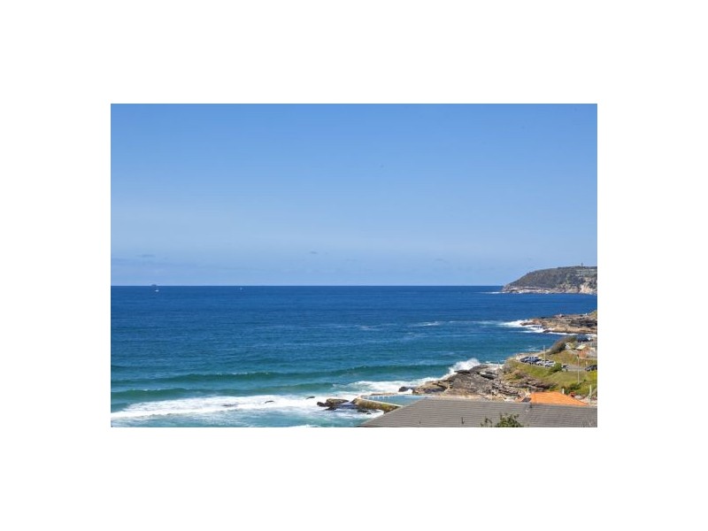 22 Gardere Ave, Curl Curl NSW 2096