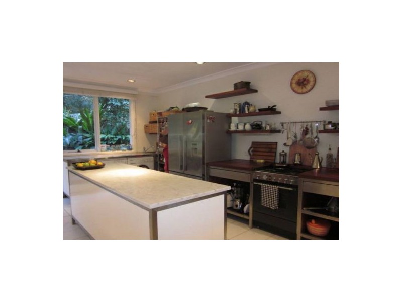 60 Carrington Parade, Curl Curl NSW 2096