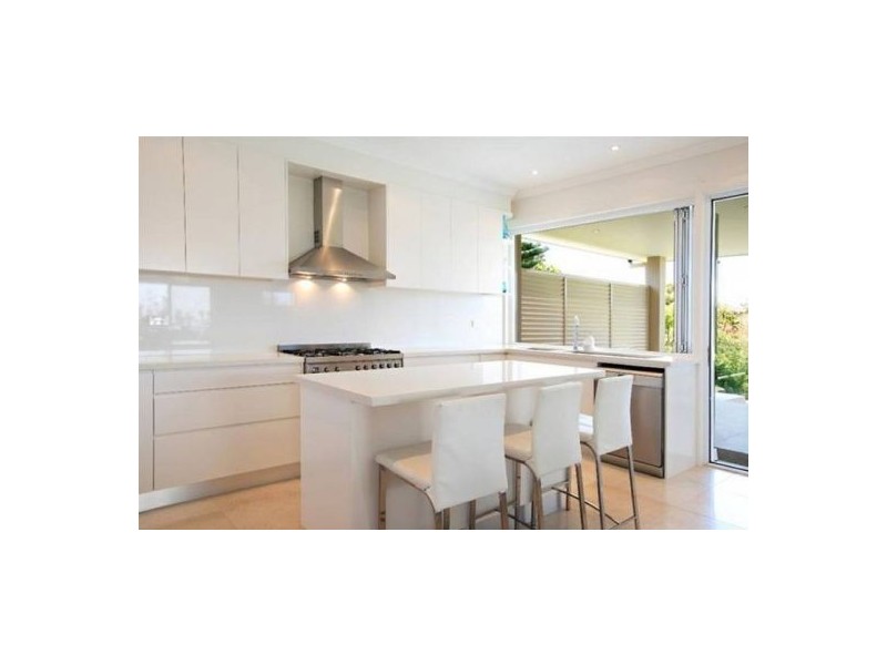 20 Wyndora Avenue, Freshwater NSW 2096