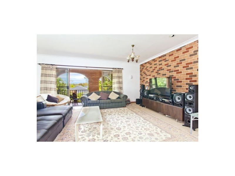 27 John Oxley Drive, Frenchs Forest NSW 2086