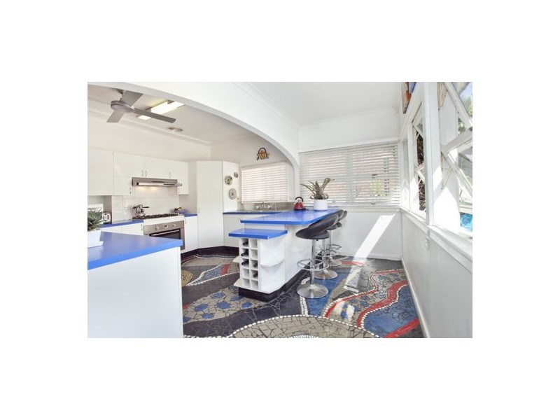 42 Parr Avenue, North Curl Curl NSW 2099