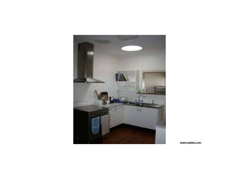 85 Wyuna Avenue,, Freshwater NSW 2096