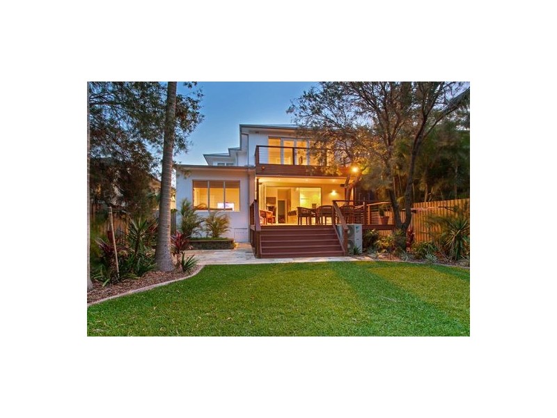 31 Stirgess Avenue, Curl Curl NSW 2096