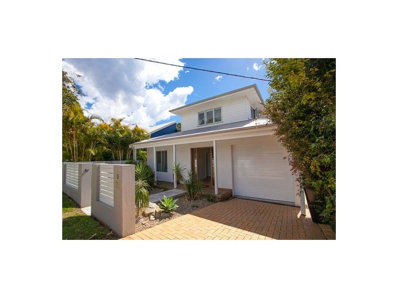 31 Stirgess Avenue, Curl Curl NSW 2096