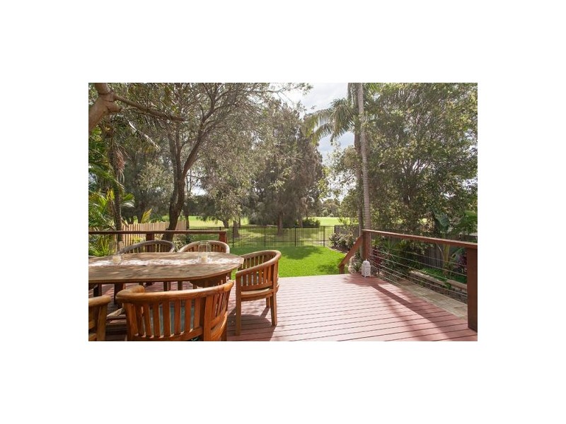 31 Stirgess Avenue, Curl Curl NSW 2096