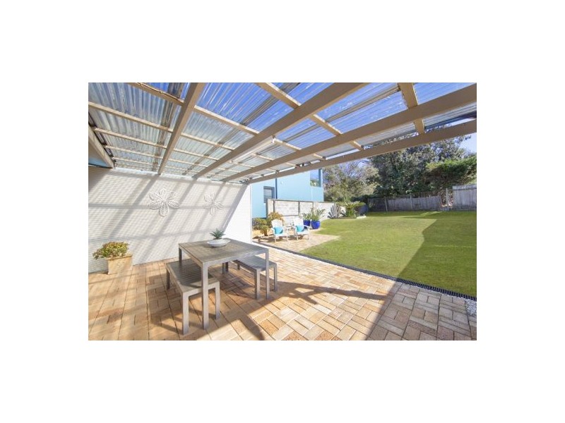 68 Carrington Pde, Curl Curl NSW 2096
