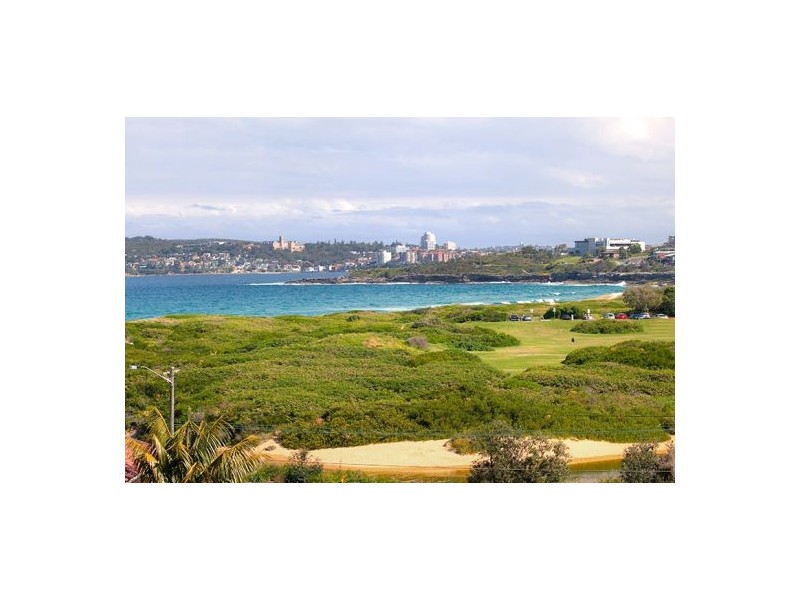 21 Pitt Road, North Curl Curl NSW 2099