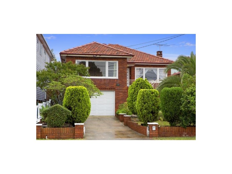 119 Soldiers Avenue, Freshwater NSW 2096