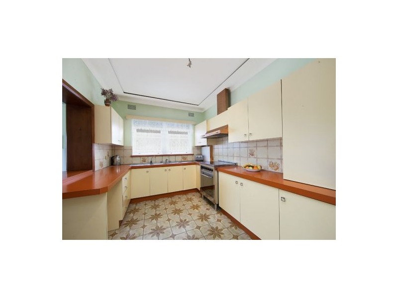 119 Soldiers Avenue, Freshwater NSW 2096