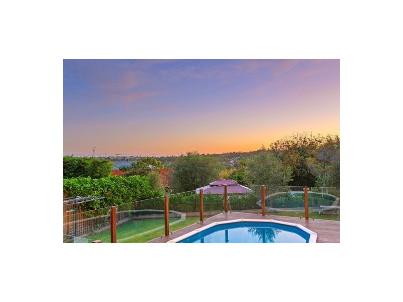 21 Makim Street, North Curl Curl NSW 2099