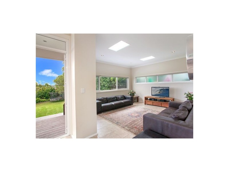 21 Makim Street, North Curl Curl NSW 2099