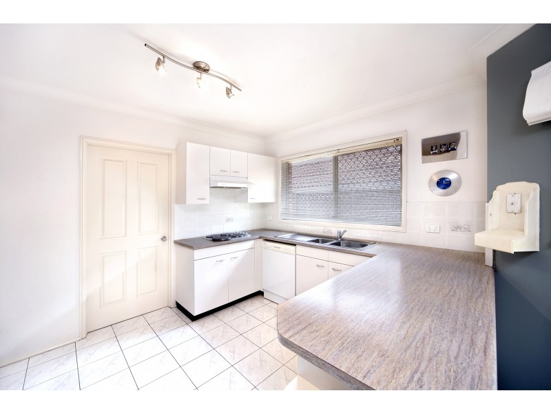 1/19 Kumbardang Avenue, Miranda NSW 2228