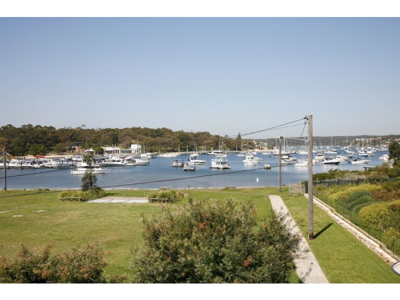 1/8 Deeban Walk, Cronulla NSW 2230