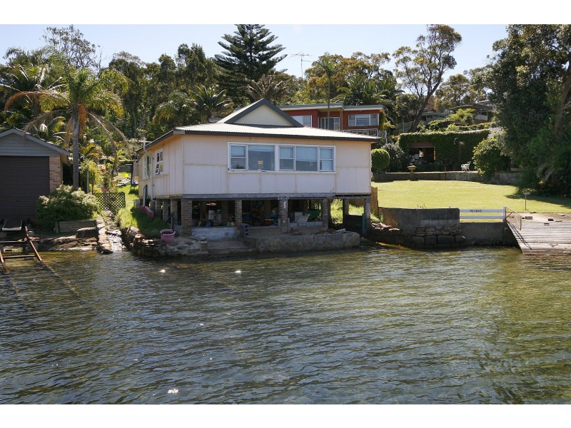 172 Gannons Road, Caringbah NSW 2229