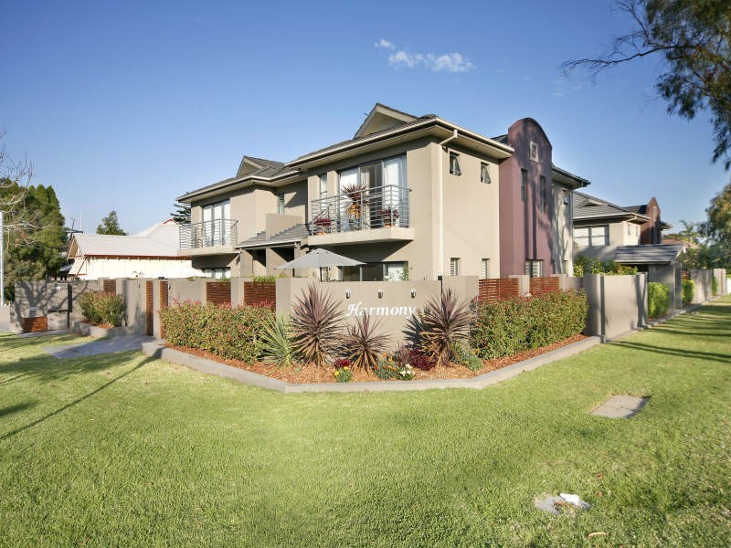 4/30 Caronia Ave, Cronulla NSW 2230