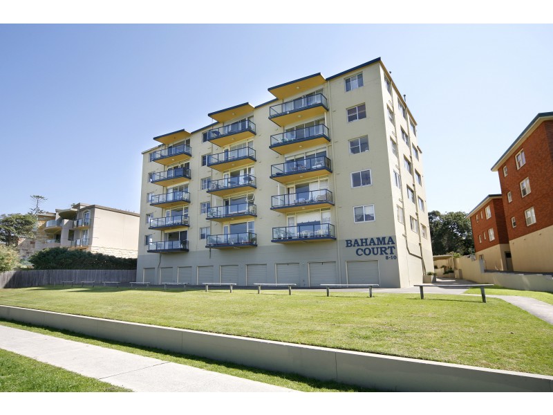 8 Deeban Walk, Cronulla NSW 2230