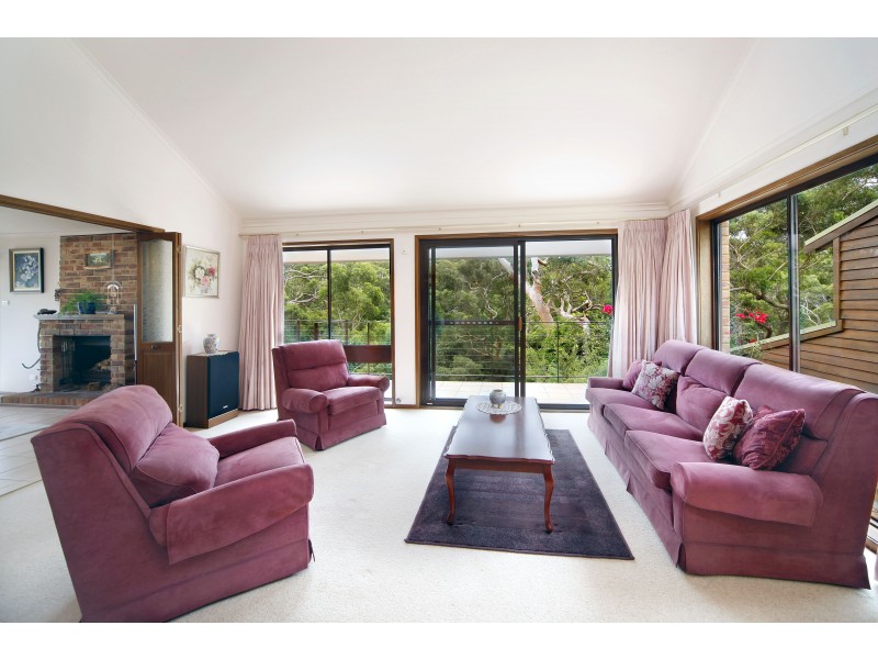 53 Naranganah Avenue, Gymea Bay NSW 2227