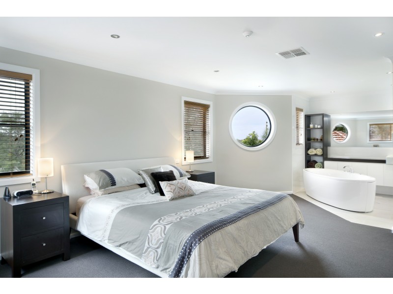 44 Vernon Avenue, Gymea Bay NSW 2227