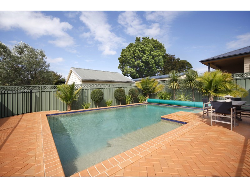 44 Vernon Avenue, Gymea Bay NSW 2227